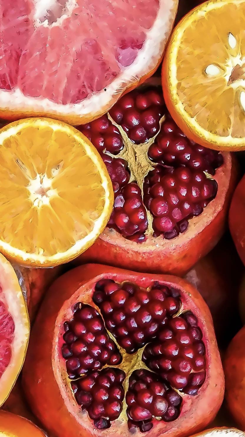 cut citrus fruits